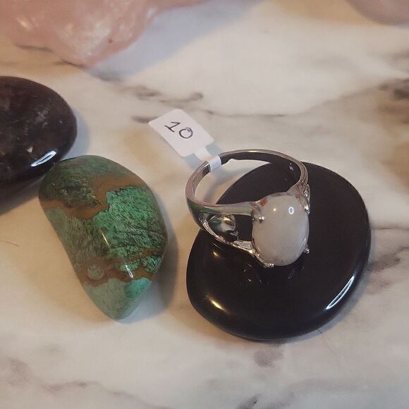 Size 7 Snow Quartz Gemstone Silver Plated Rings - Picture 9 of 14